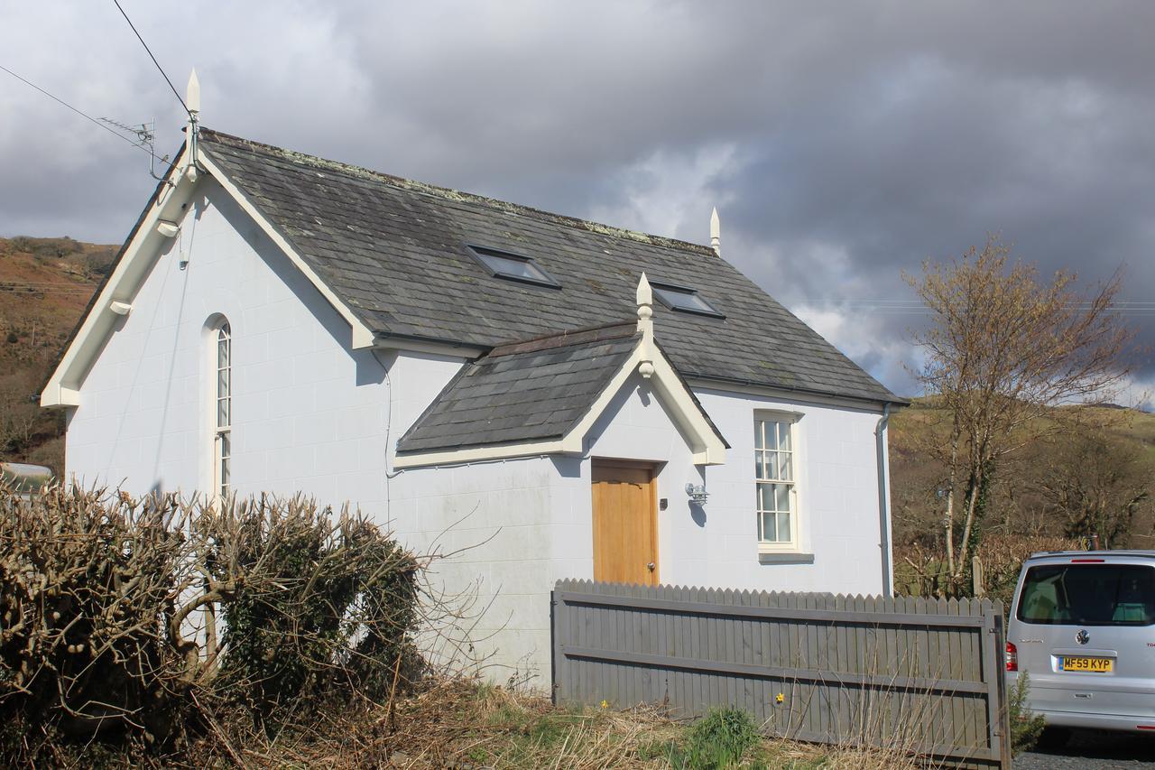 Capel- Y-Bryniau Villa Pennal Exterior photo